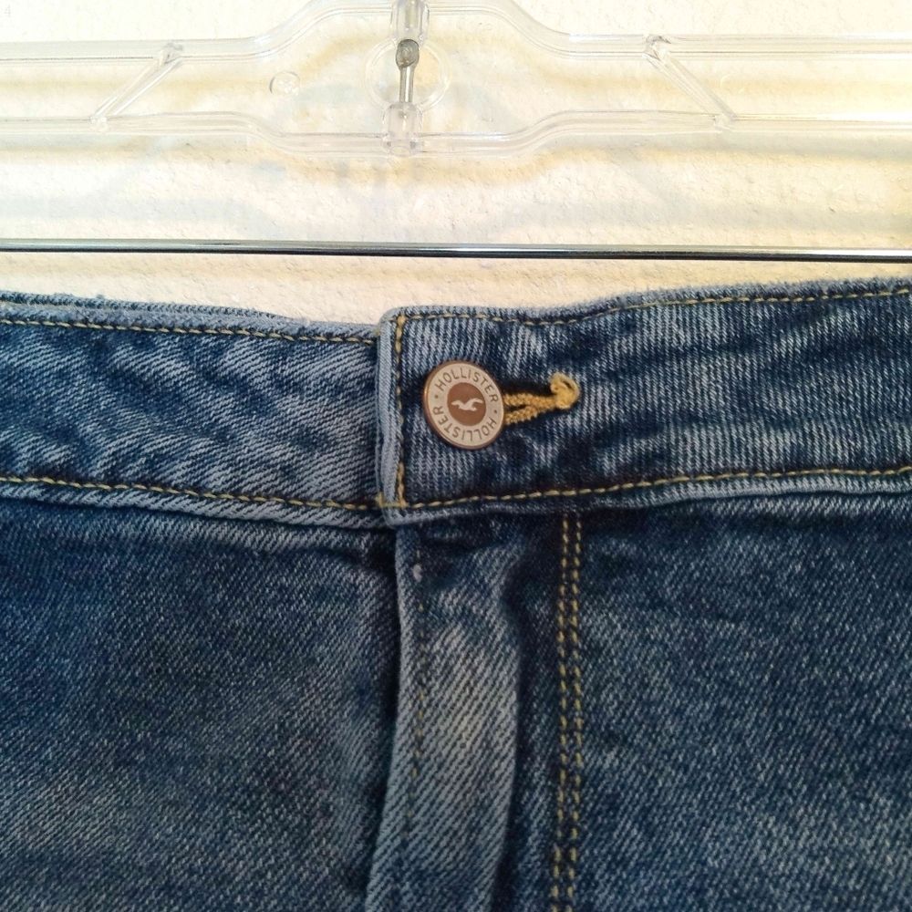 HOLLISTER DENIM JEANS - Picture 4 of 7